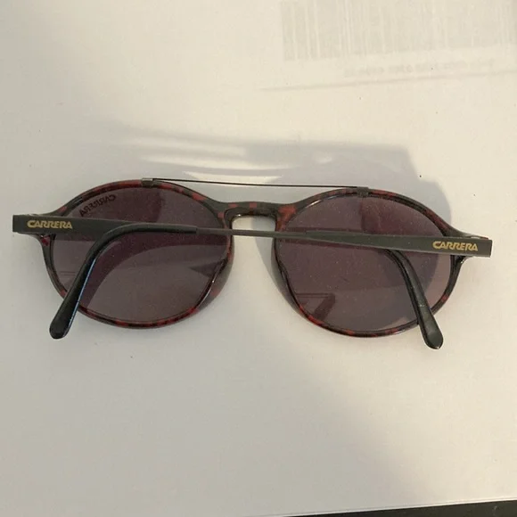 Carrera sunglasses display picture 1
